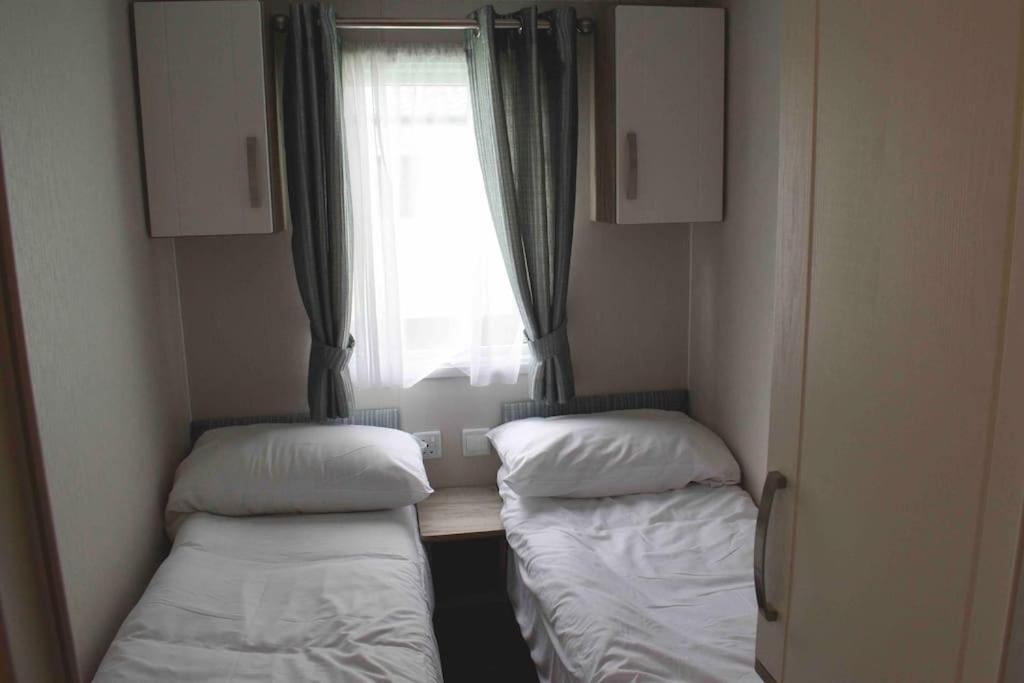 Scottish Holiday Home Stevenston Экстерьер фото
